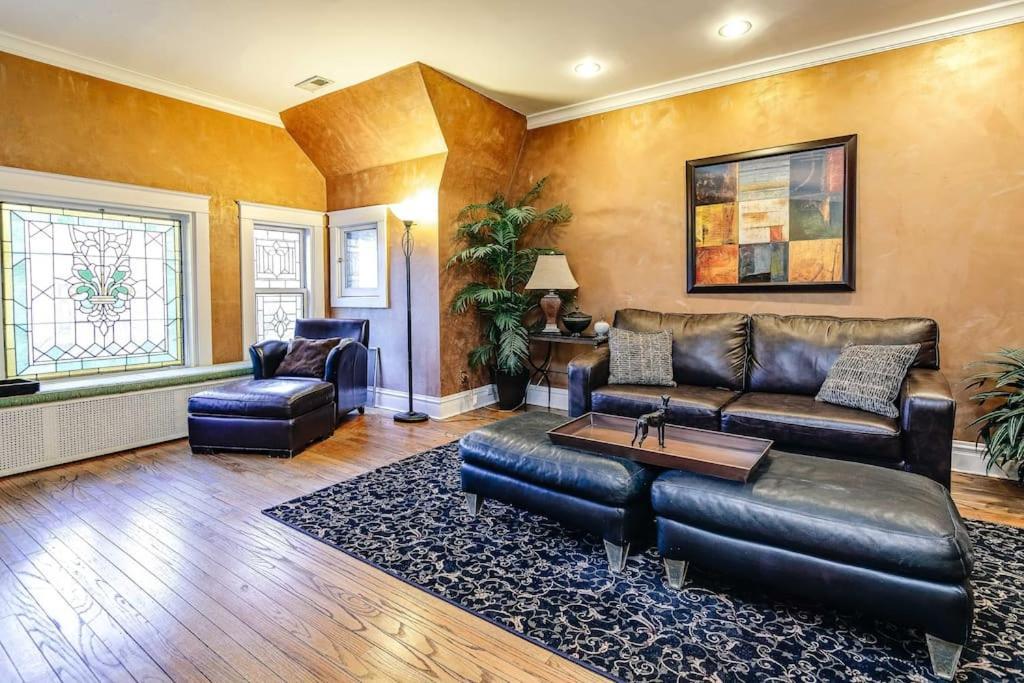 Historic And Unique Brownstone In Gold Coast - Downtown - 3 Apartment Chicago Luaran gambar